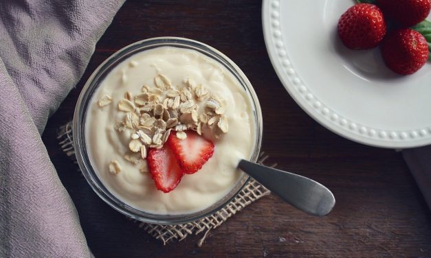 Właściwości zdrowotne jogurtów naturalnych